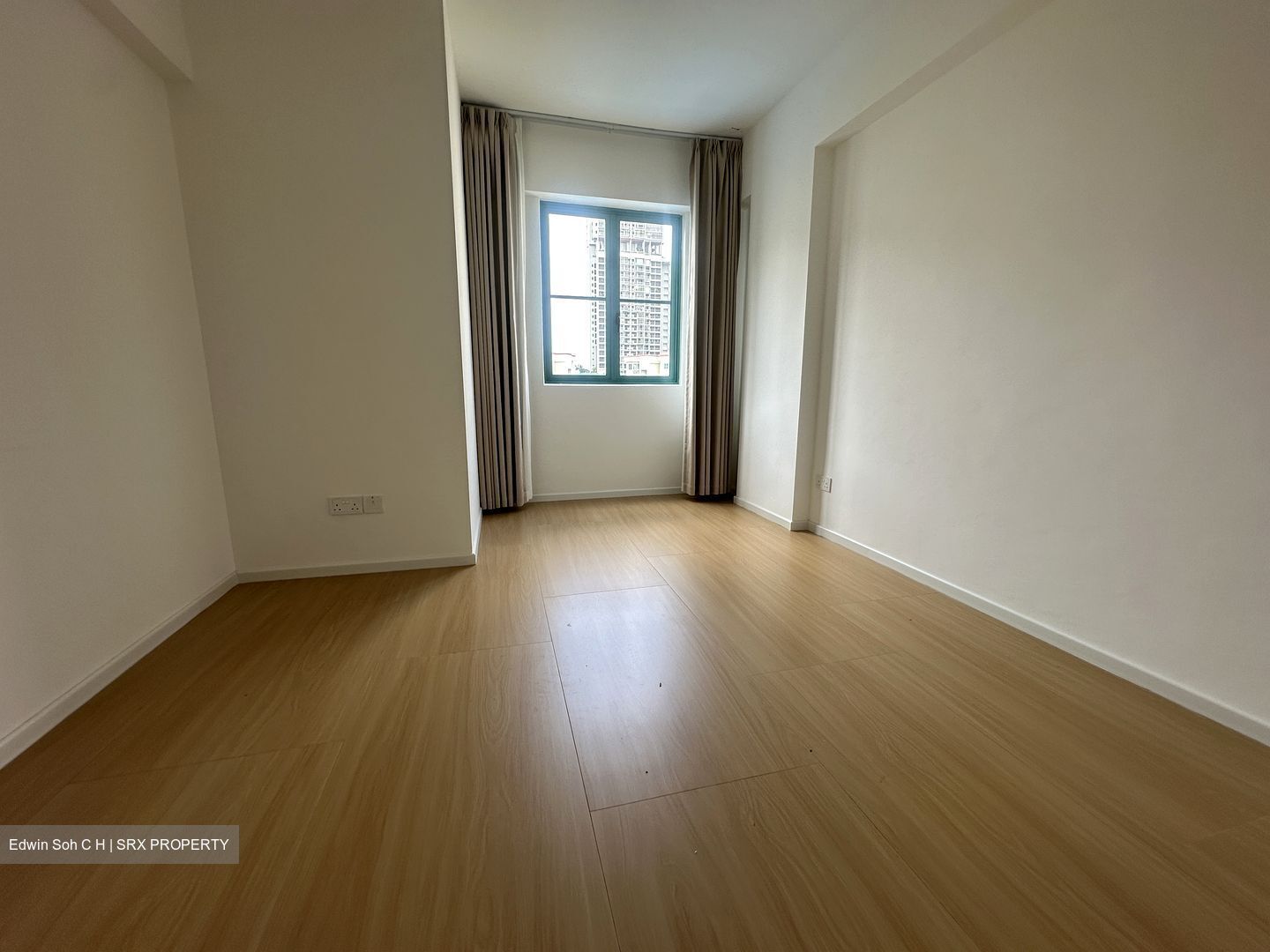 West Bay Condominium (D5), Condominium #531326061